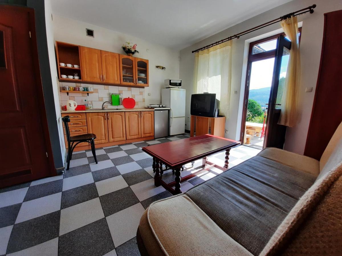 Noclegi W Ksiegarni Apartment