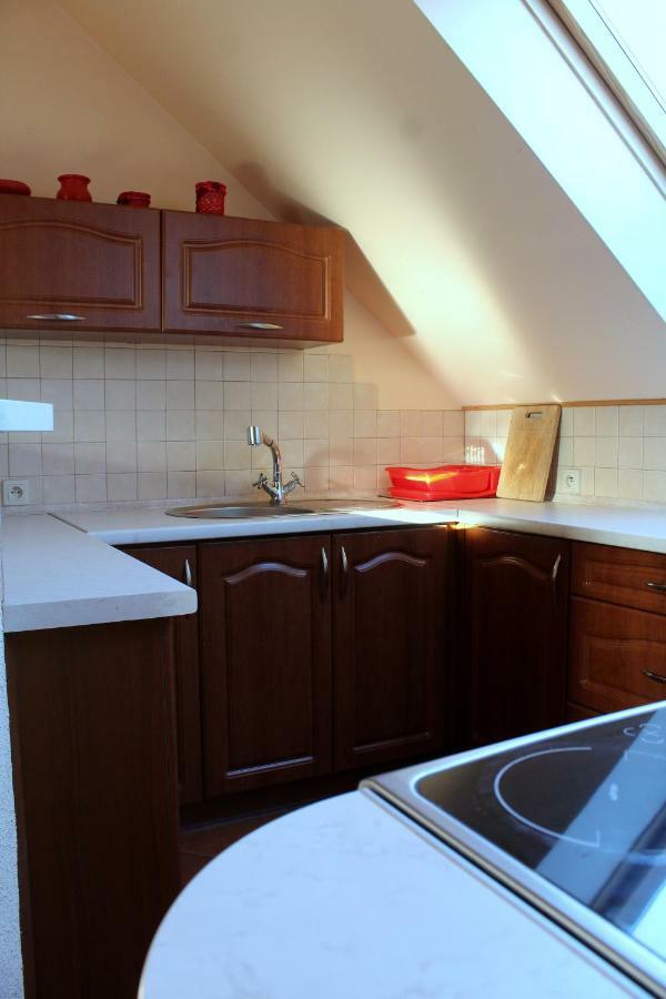Apartment Noclegi W Ksiegarni *